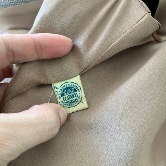 Vintage 60s Coat with Real Fur Collar - Picture 5 of 5